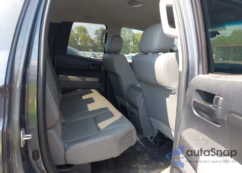 2010 Toyota Tundra Grade 5.7L V8 из США, поврежденный, VIN 5TFUW5F12AX142307